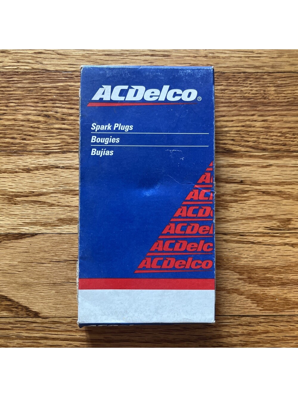 8 NOS AC Delco R44T Spark Plugs 5613867 Green Stripe